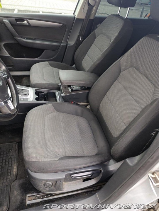 Volkswagen Ostatní modely Passat 2,0 B7 2012