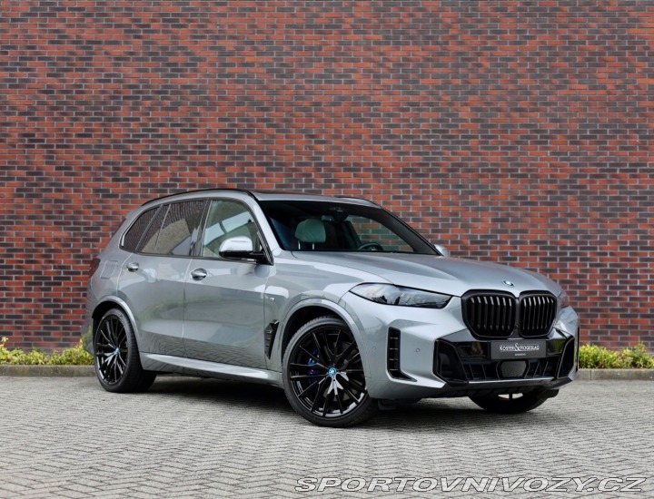 BMW X5 50e xDrive M SPORT *SkyL 2023