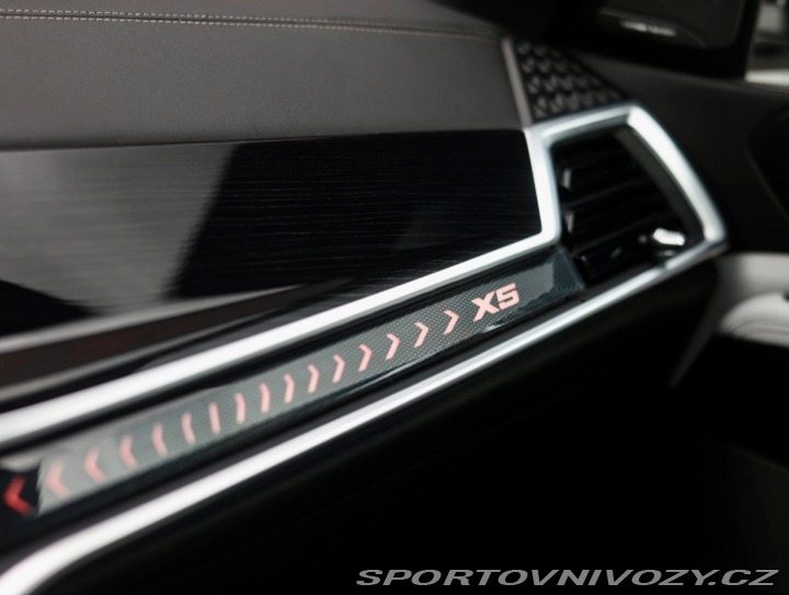BMW X5 50e xDrive M SPORT *SkyL 2023