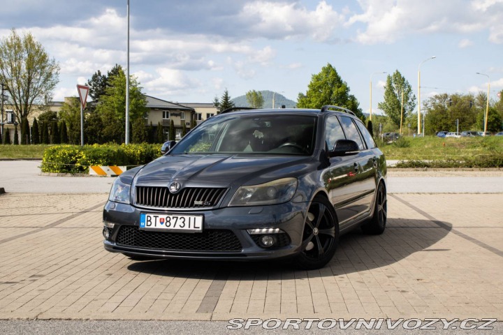 Škoda Octavia RS Combi 2.0 TFSI RS DSG 2010