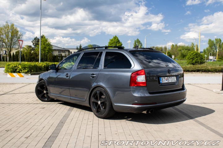 Škoda Octavia RS Combi 2.0 TFSI RS DSG 2010