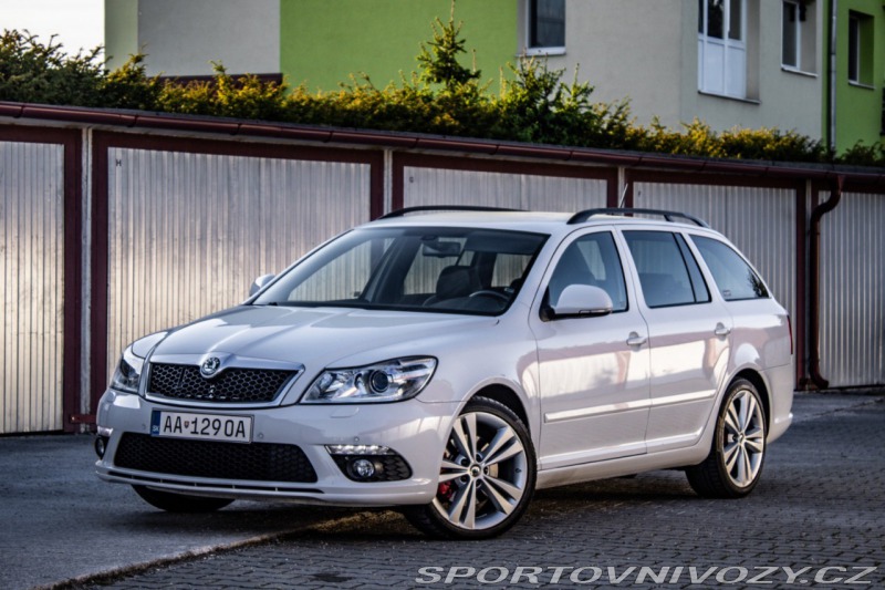Škoda Octavia RS Combi  2.0 TFSI RS