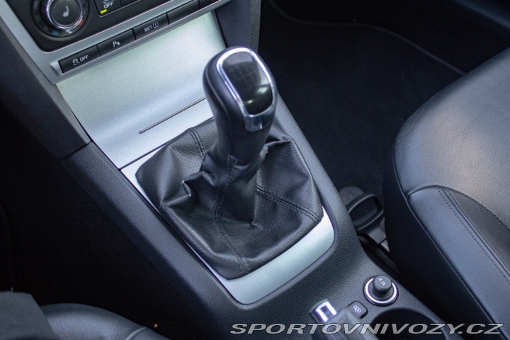 Škoda Octavia RS Combi 2.0 TFSI RS 2011