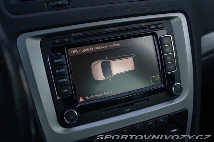 Škoda Octavia RS Combi 2.0 TFSI RS 2011