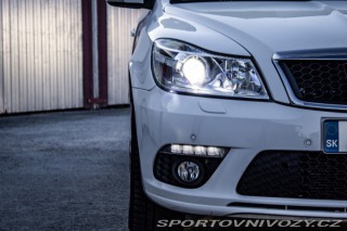Škoda Octavia RS Combi  2.0 TFSI RS 2011