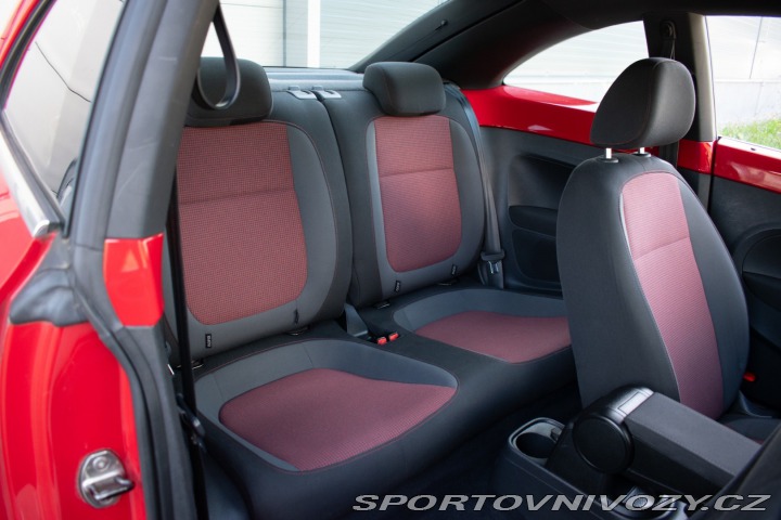 Volkswagen Beetle 1.2 TSI 2012