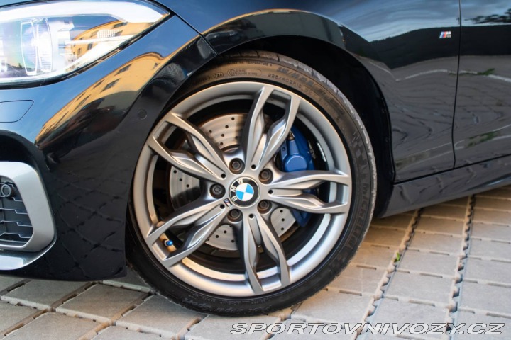 BMW 1 M140i xDrive /AJ NA SPLÁ 2016