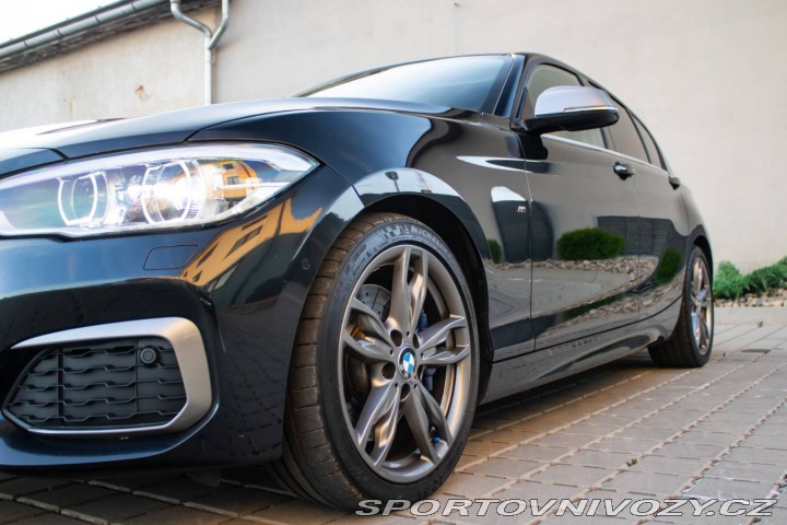 BMW 1 M140i xDrive /AJ NA SPLÁ 2016
