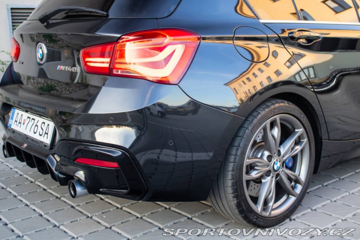 BMW 1 M140i xDrive /AJ NA SPLÁ 2016