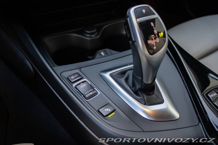 BMW 1 M140i xDrive /AJ NA SPLÁ 2016