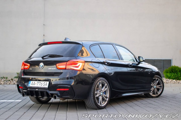 BMW 1 M140i xDrive /AJ NA SPLÁ 2016
