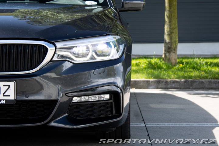 BMW 5 Touring 530d xDrive A/T 2017