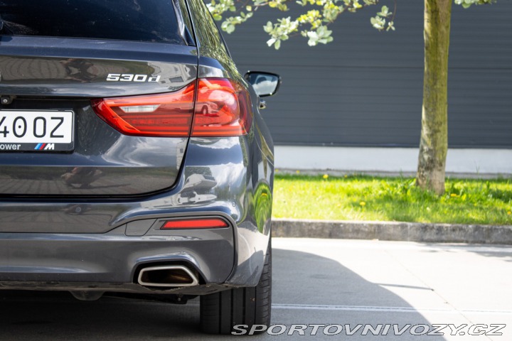 BMW 5 Touring 530d xDrive A/T 2017