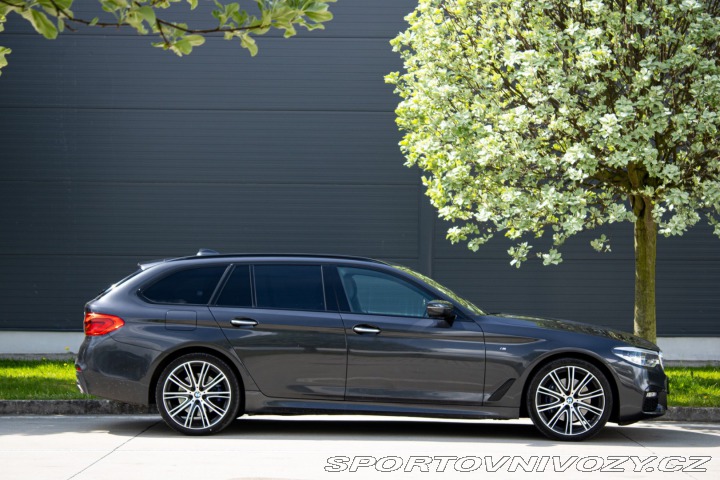 BMW 5 Touring 530d xDrive A/T 2017