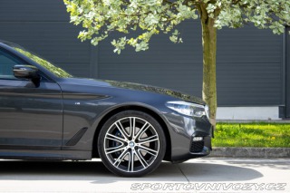BMW 5 Touring  530d xDrive A/T 2017