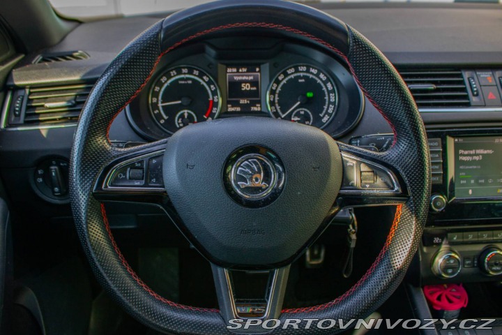 Škoda Octavia RS Combi 2.0 TDI DPF RS DSG 2015