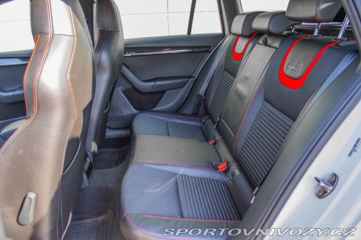 Škoda Octavia RS Combi 2.0 TDI DPF RS DSG 2015