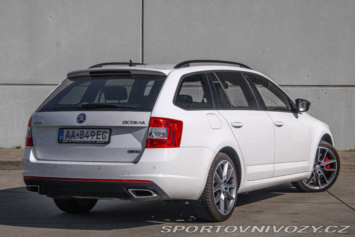 Škoda Octavia RS Combi 2.0 TDI DPF RS DSG 2015
