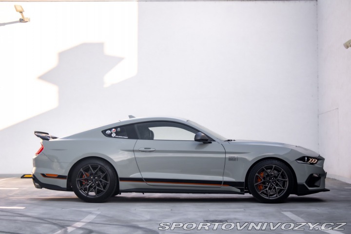 Ford Mustang 5.0 Ti-VCT V8 MACH 1 A/T 2022