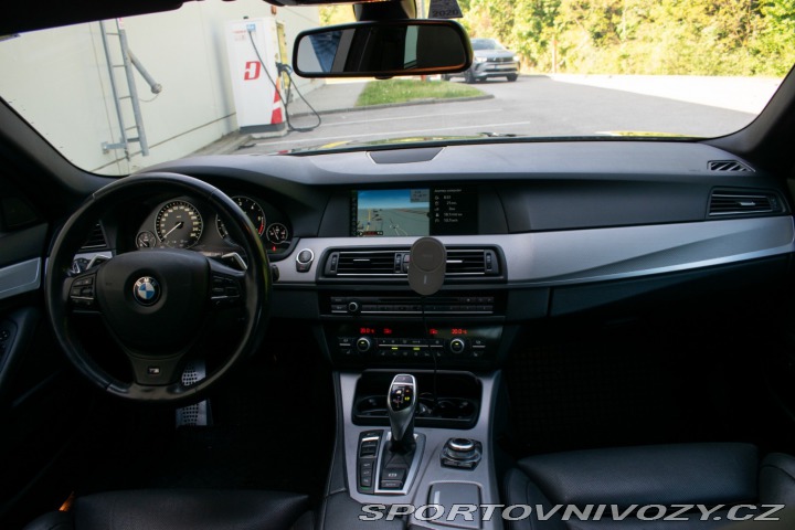 BMW 5 M550d xDrive 2012