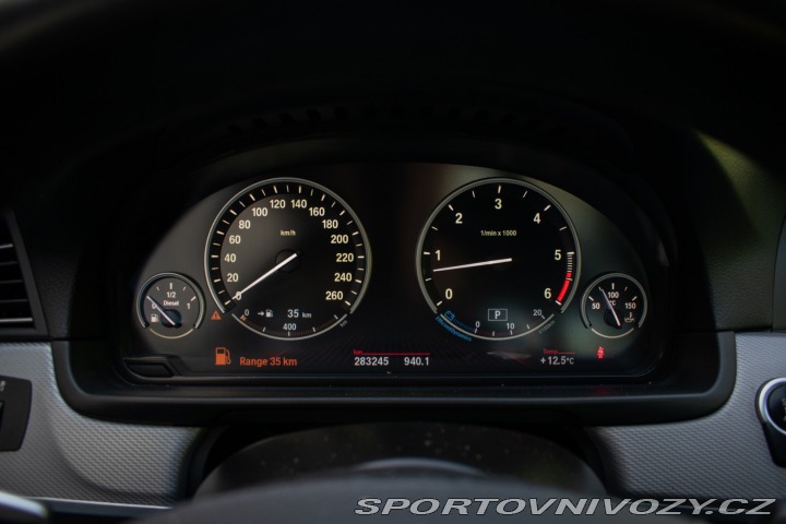 BMW 5 M550d xDrive 2012