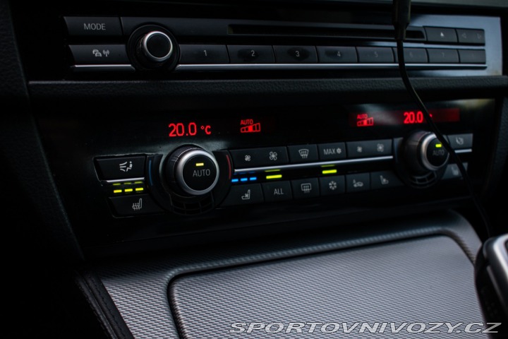 BMW 5 M550d xDrive 2012