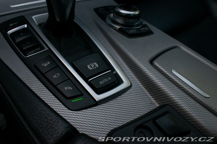 BMW 5 M550d xDrive 2012