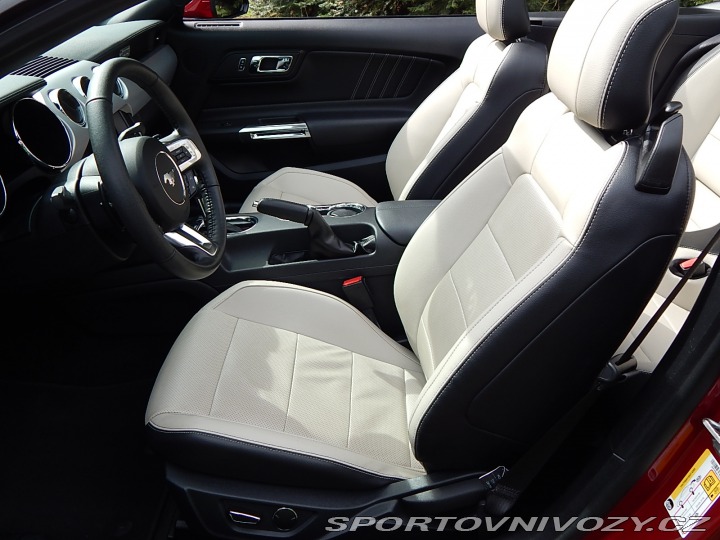 Ford Mustang PŮVOD ČR-17 000KM-DPH 2016