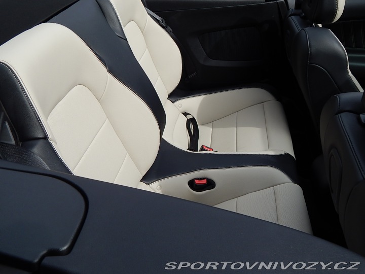 Ford Mustang PŮVOD ČR-17 000KM-DPH 2016