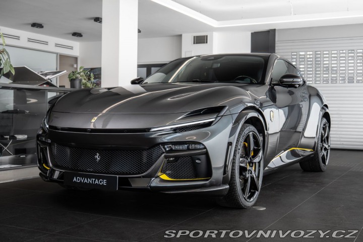 Ferrari Purosangue 2024