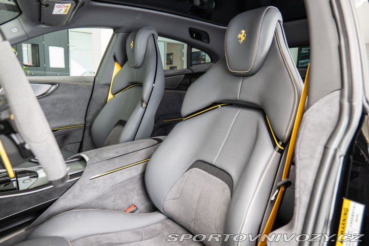 Ferrari Purosangue 1800