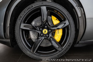 Ferrari Purosangue  2024