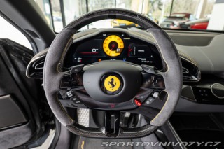 Ferrari Purosangue  2024