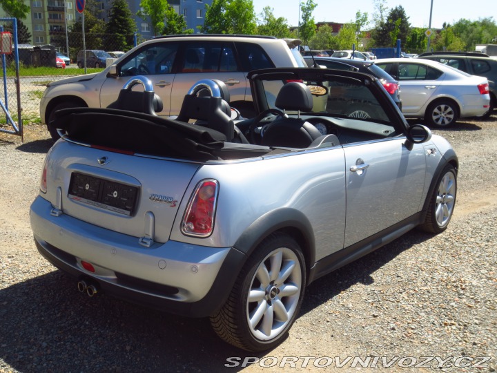Mini Cooper S Cabrio -facelift 125kW 2006