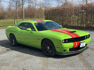 Dodge Challenger SRT