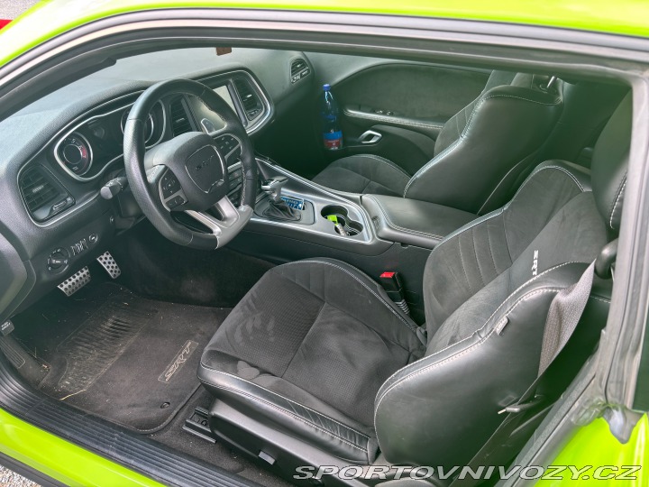 Dodge Challenger SRT 2015