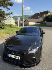 Audi TT TT RS 2011