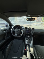 Audi TT TT RS 2011