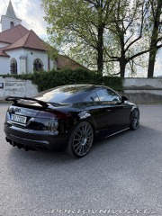 Audi TT TT RS 2011