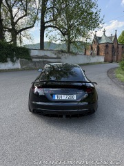 Audi TT TT RS 2011