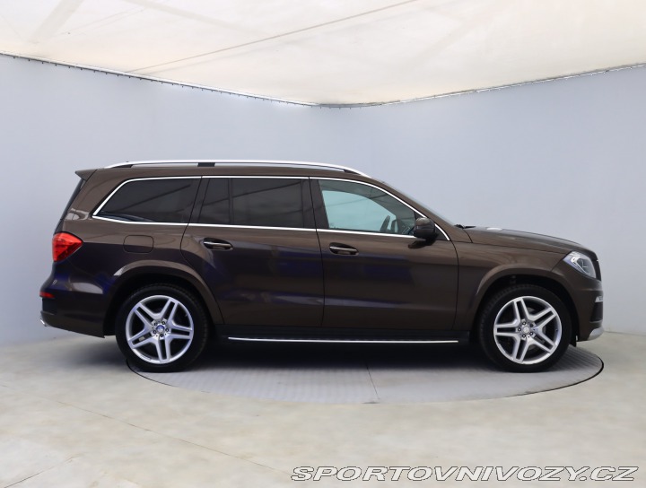 Mercedes-Benz Ostatní modely GL 500 2013