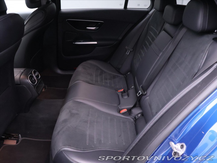 Mercedes-Benz C 2,0 C220d 147kW CZ AMG Zá 2022