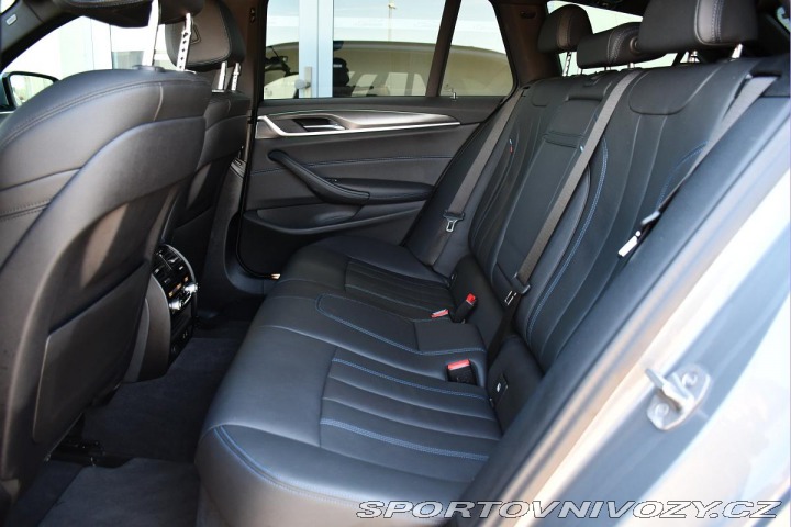 BMW 5 530d xD M-SPORT TAŽNÉ ČR 2023