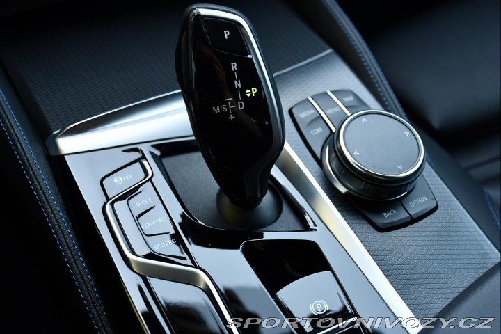 BMW 5 530d xD M-SPORT TAŽNÉ ČR 2023