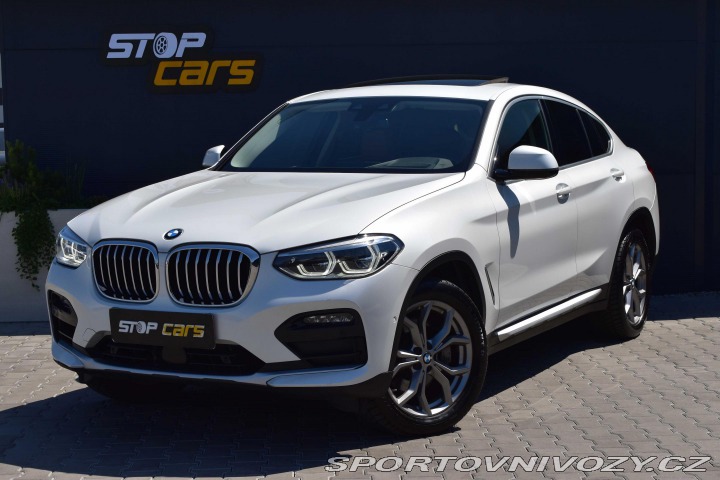 BMW X4 xDrive30d *NEZ.TOPENÍ*ČR 2021