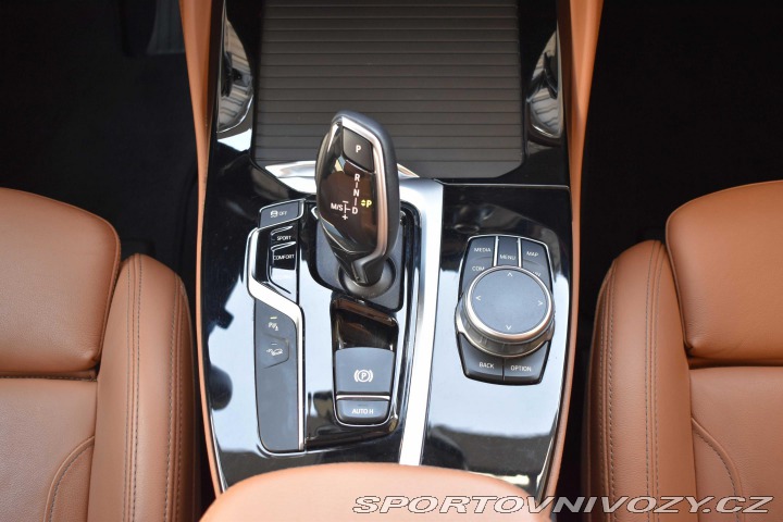 BMW X4 xDrive30d *NEZ.TOPENÍ*ČR 2021