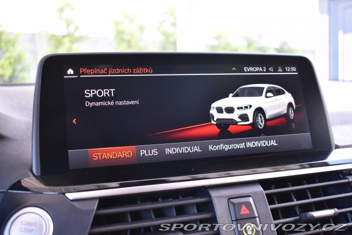 BMW X4 xDrive30d *NEZ.TOPENÍ*ČR 2021