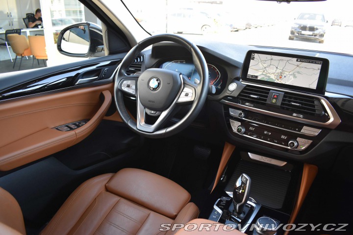 BMW X4 xDrive30d *NEZ.TOPENÍ*ČR 2021