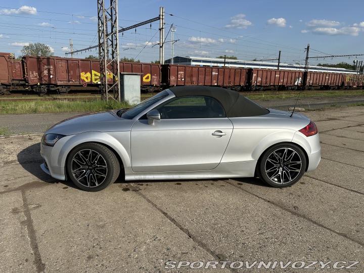 Audi TT TTS 8J 2009