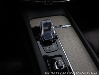 Volvo Ostatní modely XC60  T8 Twin Engine 2021
